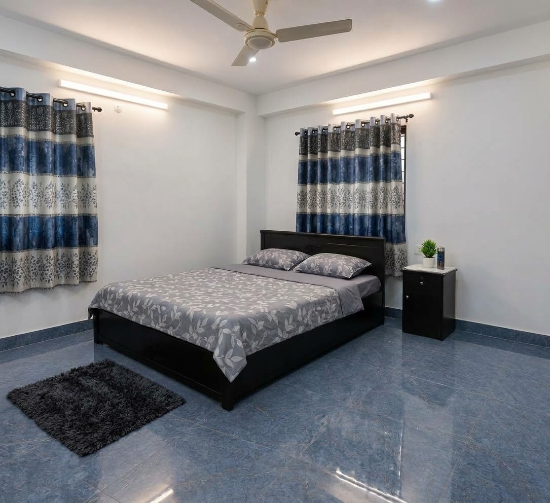 R1 | Comfortable Private Bedroom with Attached Bath & Balcony at Bashundhara R/A | Block K7811