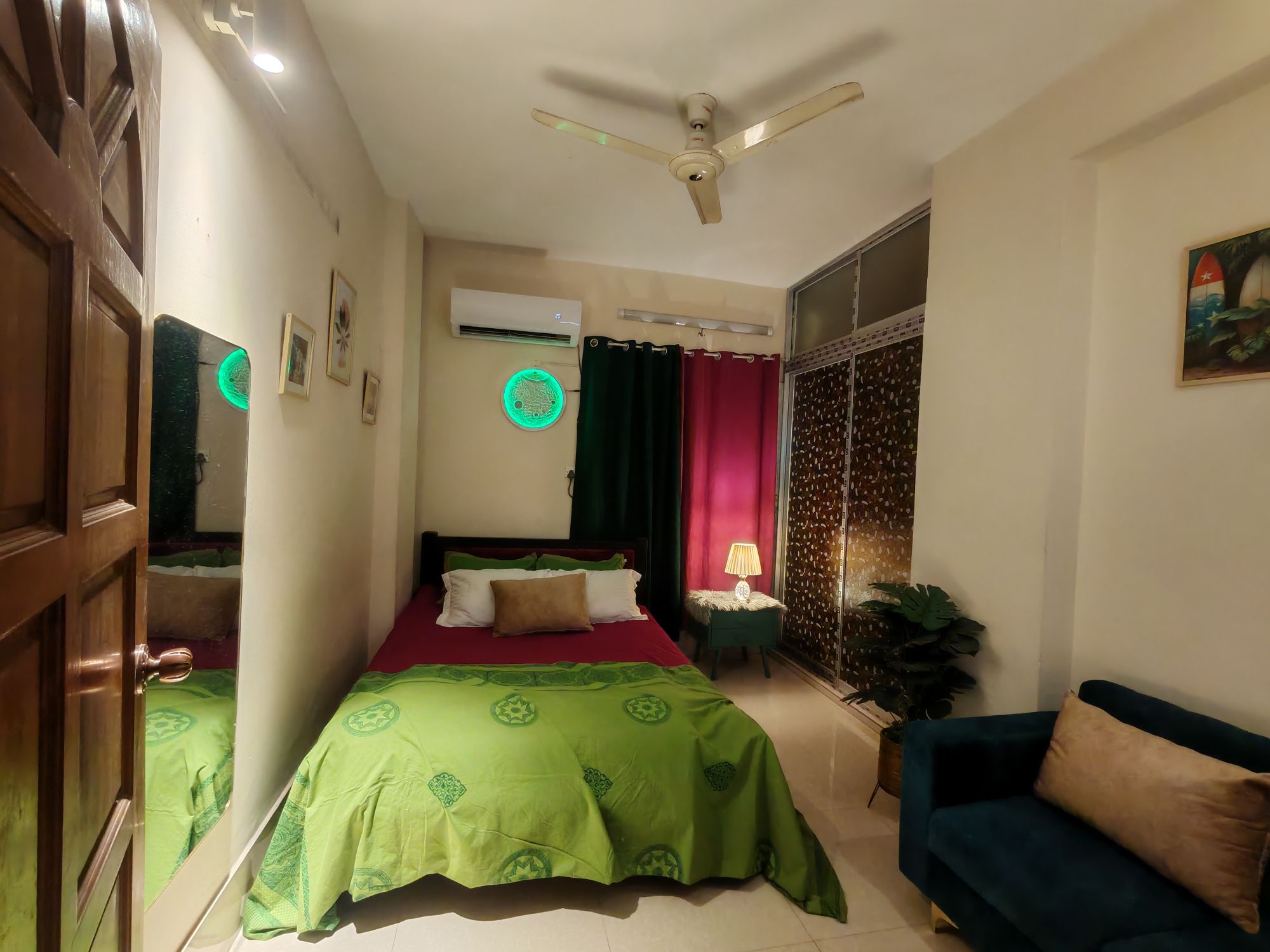 R4||Moon Light||Hot water(Geyser)+Ac+Attach Bath+Smart Tv||Cozy Room,Dhanmondi Shongkor,zafrabad.275