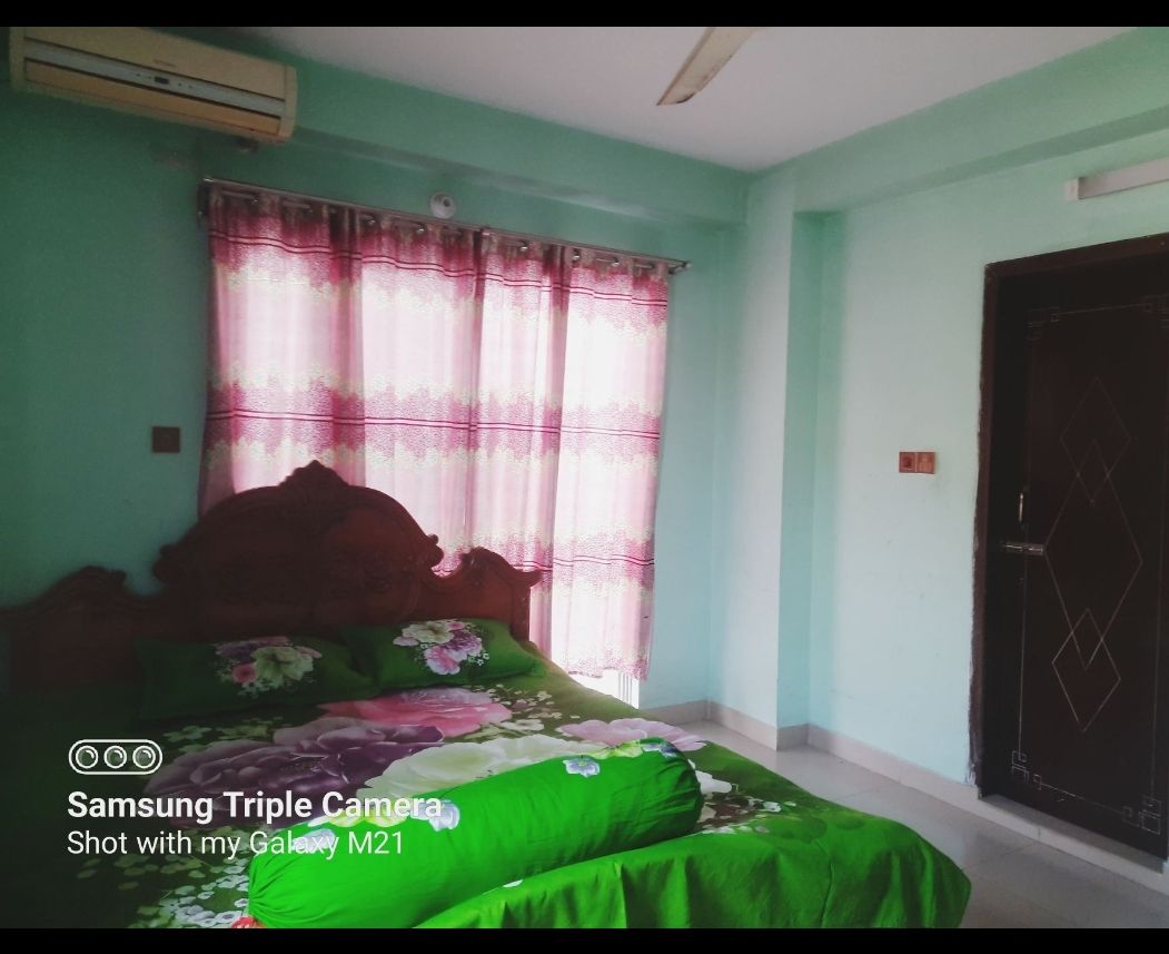Comfortable AC Bedroom with Attached Washroom & Good Facilities at Chattogram | Agrabad CDA | Road 27 | House 444184