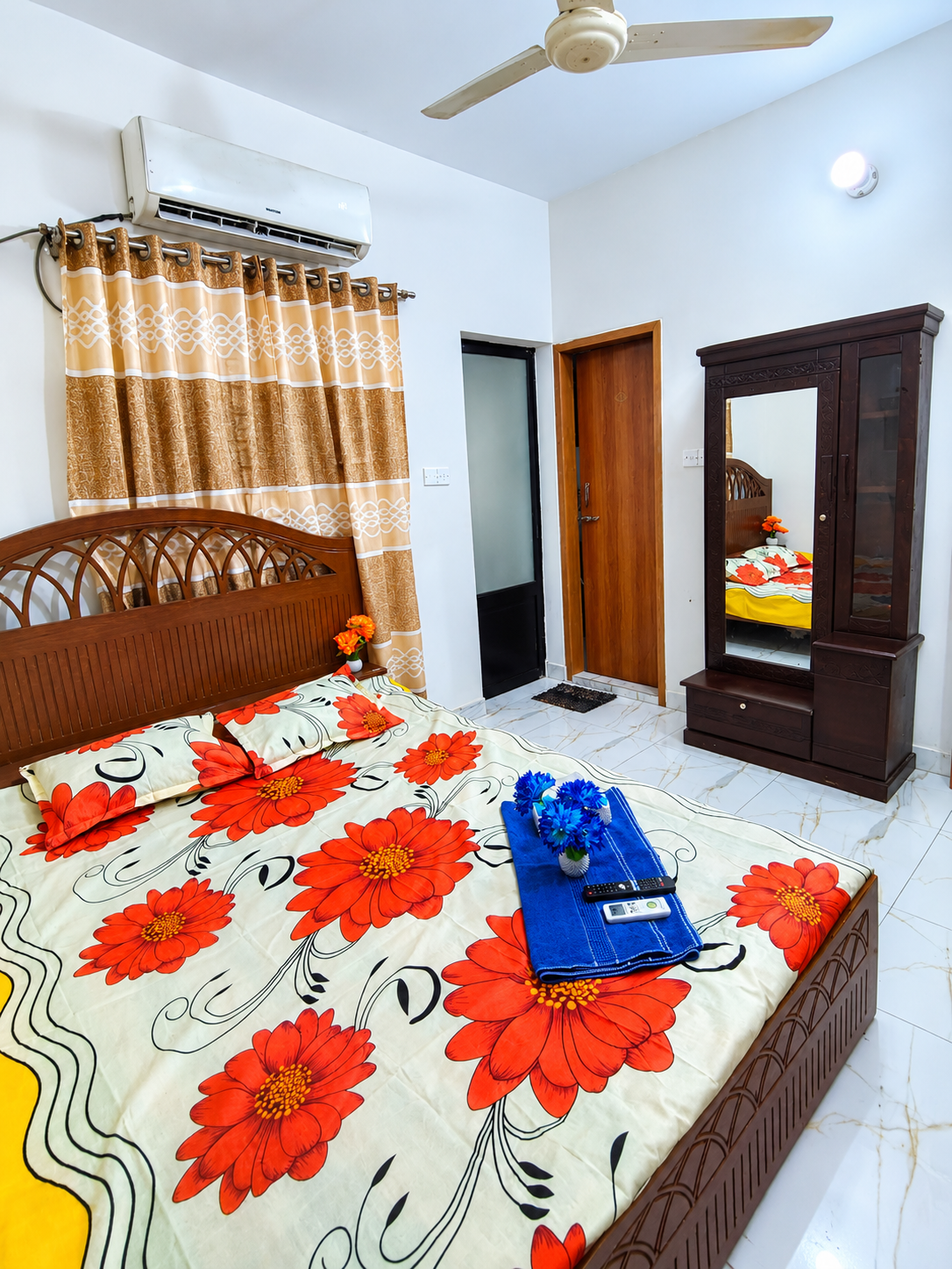 π©ββ€οΈβπ¨7A β Room 2 | Private AC Bedroom with TV & Attached Washroom At Green City|Dhaka Uddan Muhammadpur7168